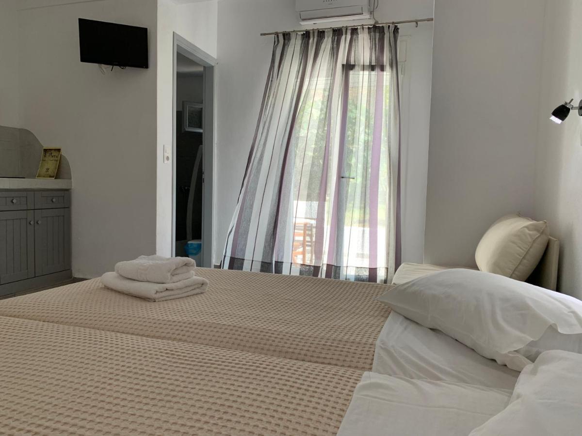 Deep Blue Rooms & Apartments Mylopotas Ngoại thất bức ảnh